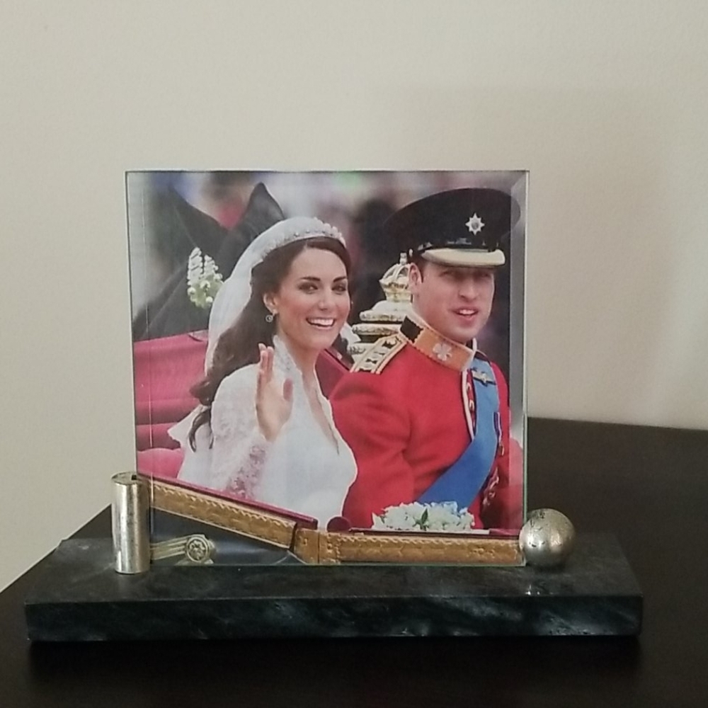 Vintage marble base frame